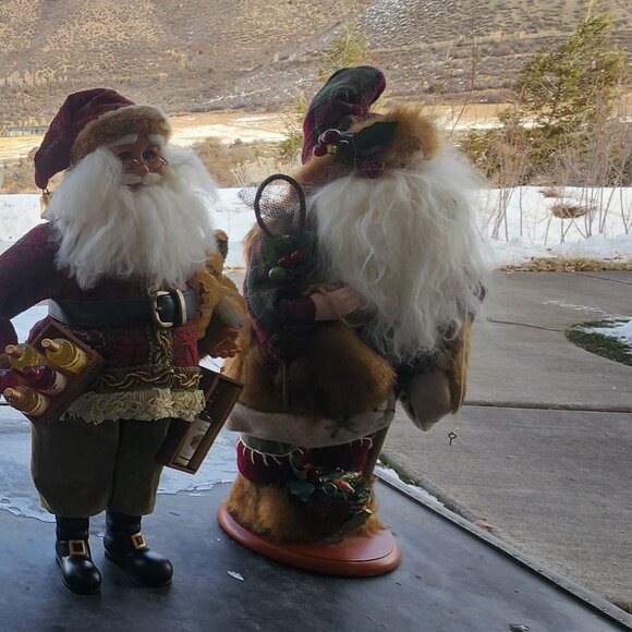 Santa Figurine - Wildwood International - Picture 6 of 9